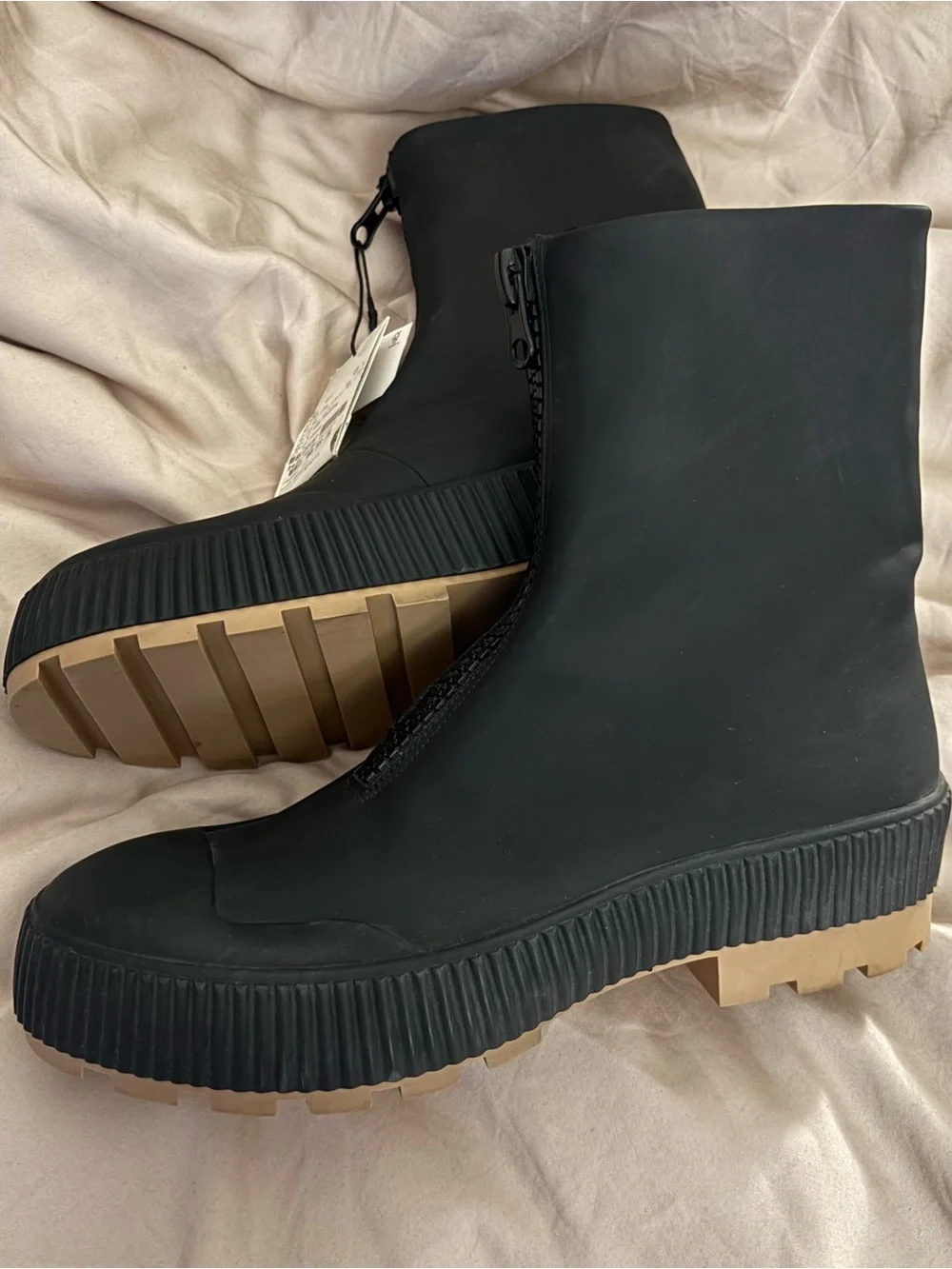 Zara Black Front-Zip Women's Rain Boots